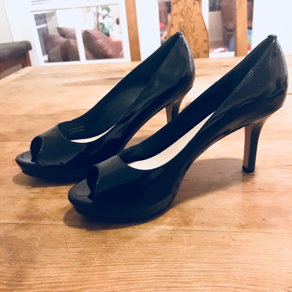 🎉Price Drop🎉 Via Spiga black patent leather heels - Picture 1 of 7